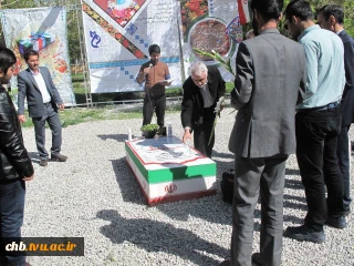مراسم عطر افشانی و غبارروبی آرامگاه مطهر  شهید گمنام در محل دانشکده فنی و حرفه ای شهرکرد برگزار گردید.