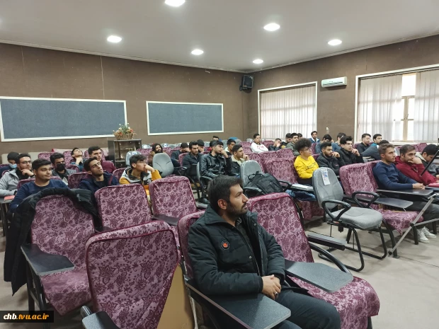 برگزاری کارگاه مقاله نویسی در آموزشکده فنی و حرفه ای پسران شهرکرد 5