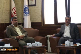 نشست رئیس دانشگاه فنی و حرفه‌ای با رئیس اتاق بازرگانی، صنایع، معادن و کشاورزی استان چهارمحال و بختیاری