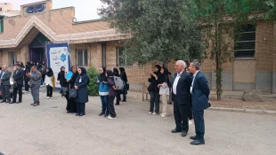 گزارش تصویری روز اول از حضور فعال تیم اعزامی دانشگاه مای مهارت استان چهار محال و بختیاری
در هشتمین بازارچه دانشجویی دانشگاه ملی مهارت کشور  و اولین حشنواره آیین های نوروزی  3
