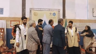 کسب رتبه برگزیده توسط دانشگاه ملی مهارت استان چهارمحال و بختیاری در هشتمین بازارچه دانشجویی و اولین جشنواره آیین های نوروزی دانشگاه ملی مهارت 6