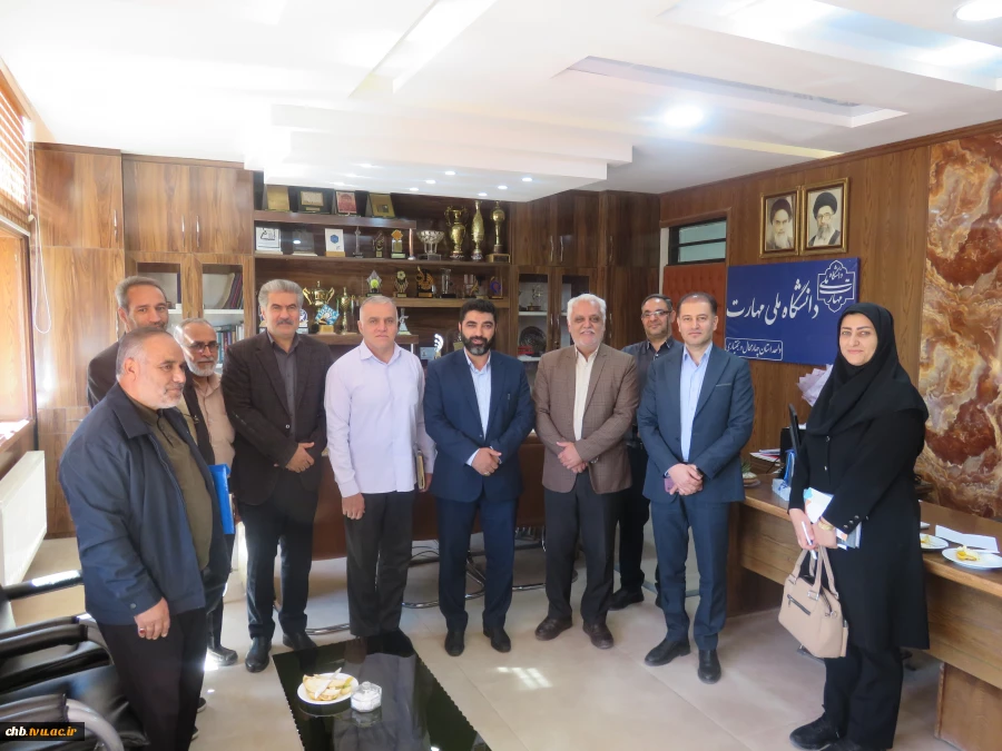 بازدید نماینده محترم مردم شهرستان‌های شهرکرد، سامان، بن و فرخشهر از دانشکده ملی مهارت پسران شهرکرد 4