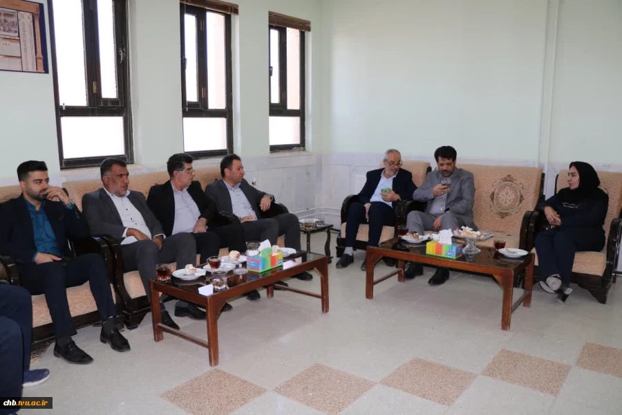 نماینده مردم شهرستان‌های فارسان، اردل، کیار و کوهرنگ در مجلس شورای اسلامی از آموزشکده ملی مهارت دختران جونقان بازدید کرد 2