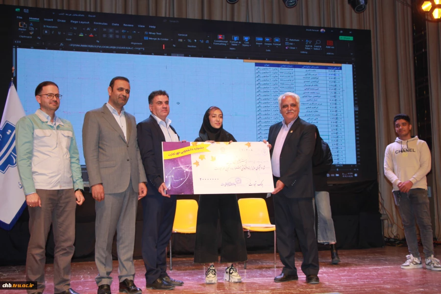 آیین معارفه دانشجویان نوورود دانشگاه ملی مهارت چهارمحال و بختیاری برگزار شد 6