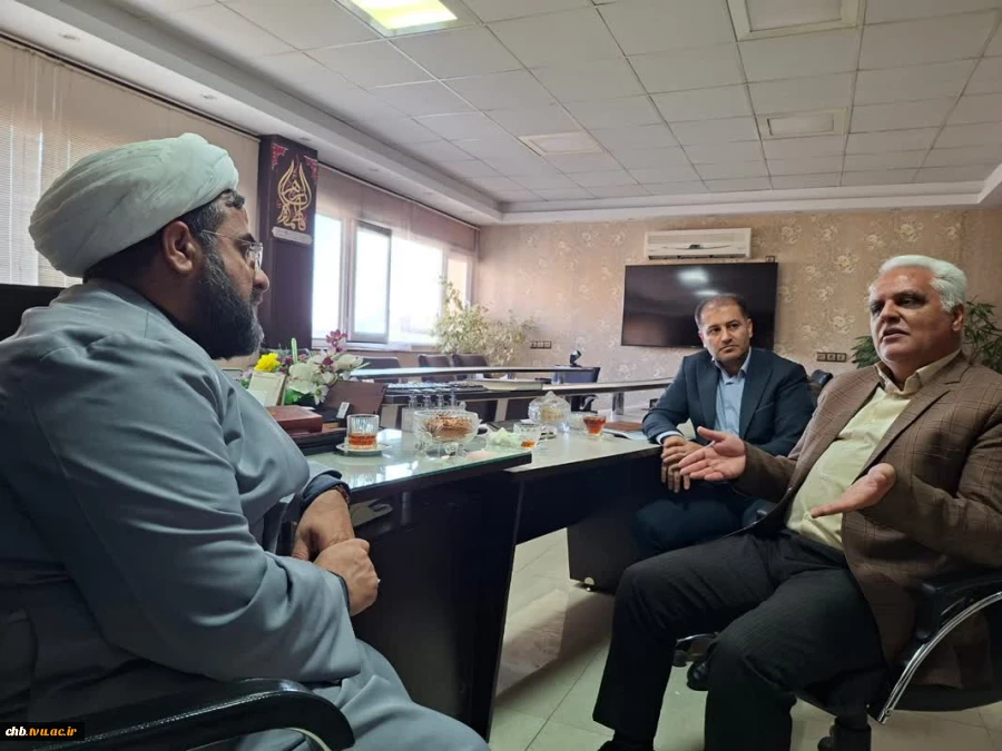 نشست مشترک رئیس دانشگاه ملی مهارت استان چهارمحال و بختیاری با مدیرکل اوقاف و امور خیریه استان 3