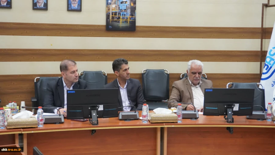 جلسه مشترک دانشگاه ملی مهارت استان چهارمحال و بختیاری و شرکت ورق خودروی چهارمحال 3