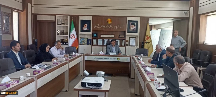 نشست مشترک رئیس دانشگاه ملی مهارت استان چهارمحال و بختیاری با مدیرعامل شرکت توزیع برق استان  4