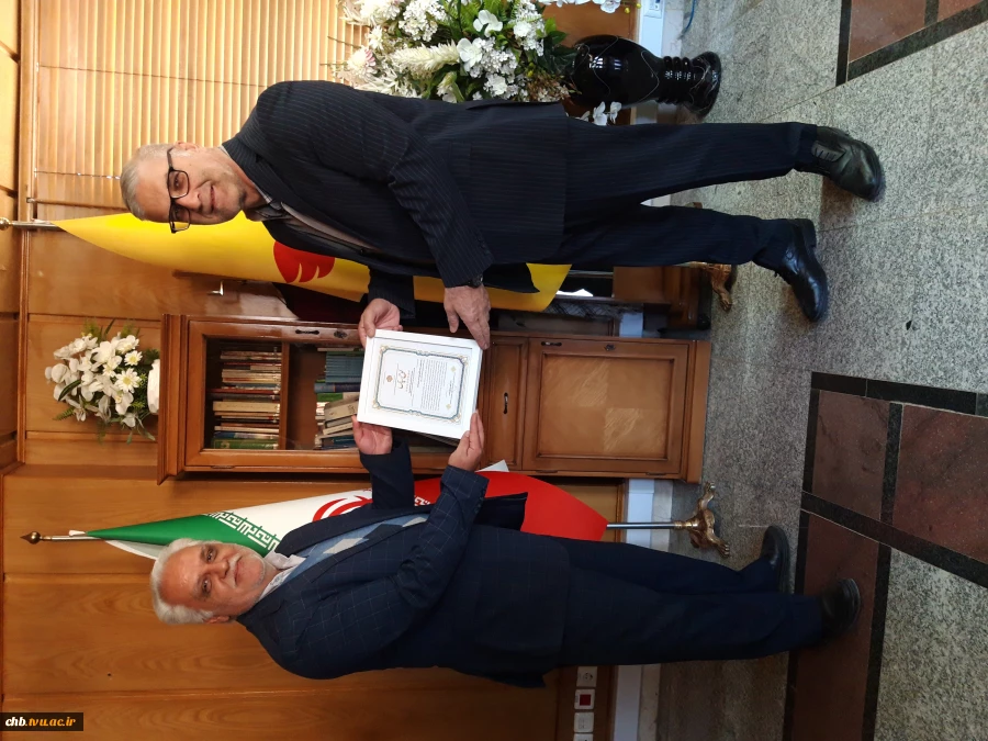 مدیرعامل شرکت گاز استان چهارمحال‌وبختیاری: این شرکت برای توسعه پژوهش و فناوری در صنعت گاز و تأمین نیازمندی‌های پایدار با دانشگاه‌ها و مراکز علمی و پژوهشی استان همکاری مؤثر دارد 4