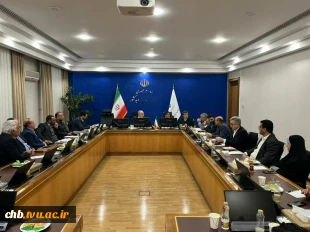 نشست روسای دانشگاه های استان چهارمحال‌ و بختیاری با دکتر سید حمید پورمحمدی رئیس سازمان برنامه و بودجه کشور 4