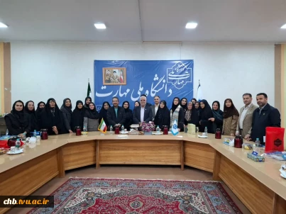 تقدیر از بانوان فرهیخته دانشگاه ملی مهارت واحد استانی چهارمحال و بختیاری بمناسبت روز زن و مادر