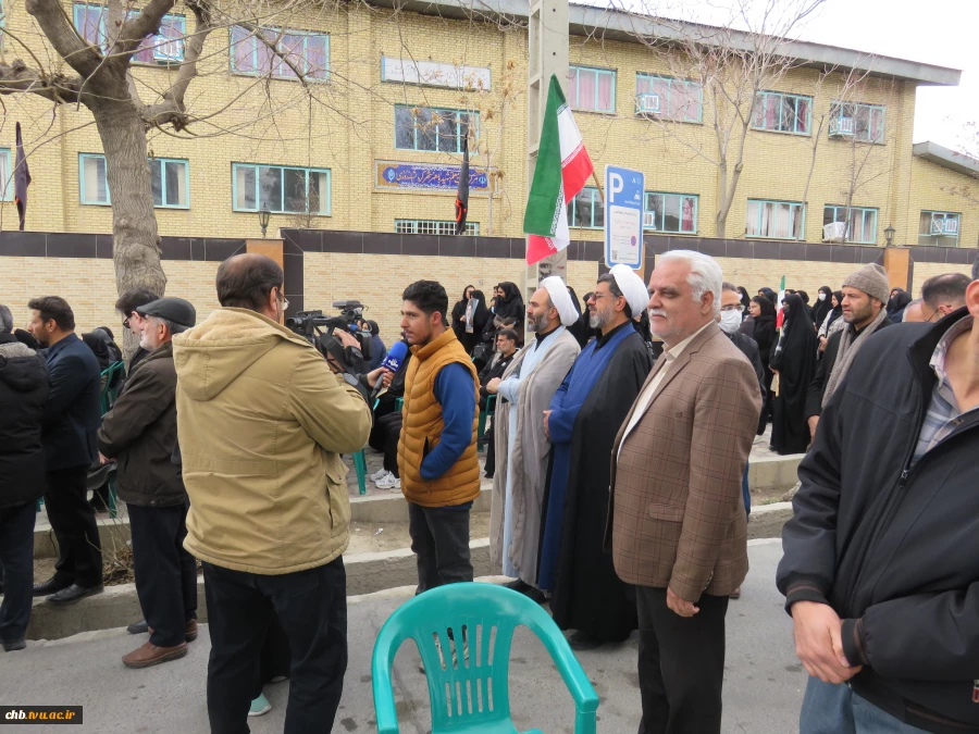 حضور چشمگیر  اعضای هیأت رئیسه، اساتید، کارکنان و دانشجویان دانشگاه ملی مهارت استان چهار محال و بختیاری  در جمع شکوهمند دانشگاهیان استان چهارمحال و بختیاری  2