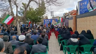 حضور چشمگیر  اعضای هیأت رئیسه، اساتید، کارکنان و دانشجویان دانشگاه ملی مهارت استان چهار محال و بختیاری  در جمع شکوهمند دانشگاهیان استان چهارمحال و بختیاری  3