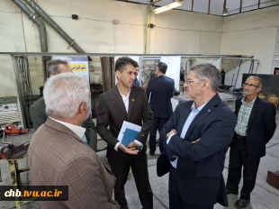 بازدید دکتر زمانی، رئیس دانشگاه ملی مهارت به همراه دکتر فخر موسوی، مدیر کل حوزه ریاست و روابط عمومی دانشگاه از آموزشکده پسران شهرکرد 6